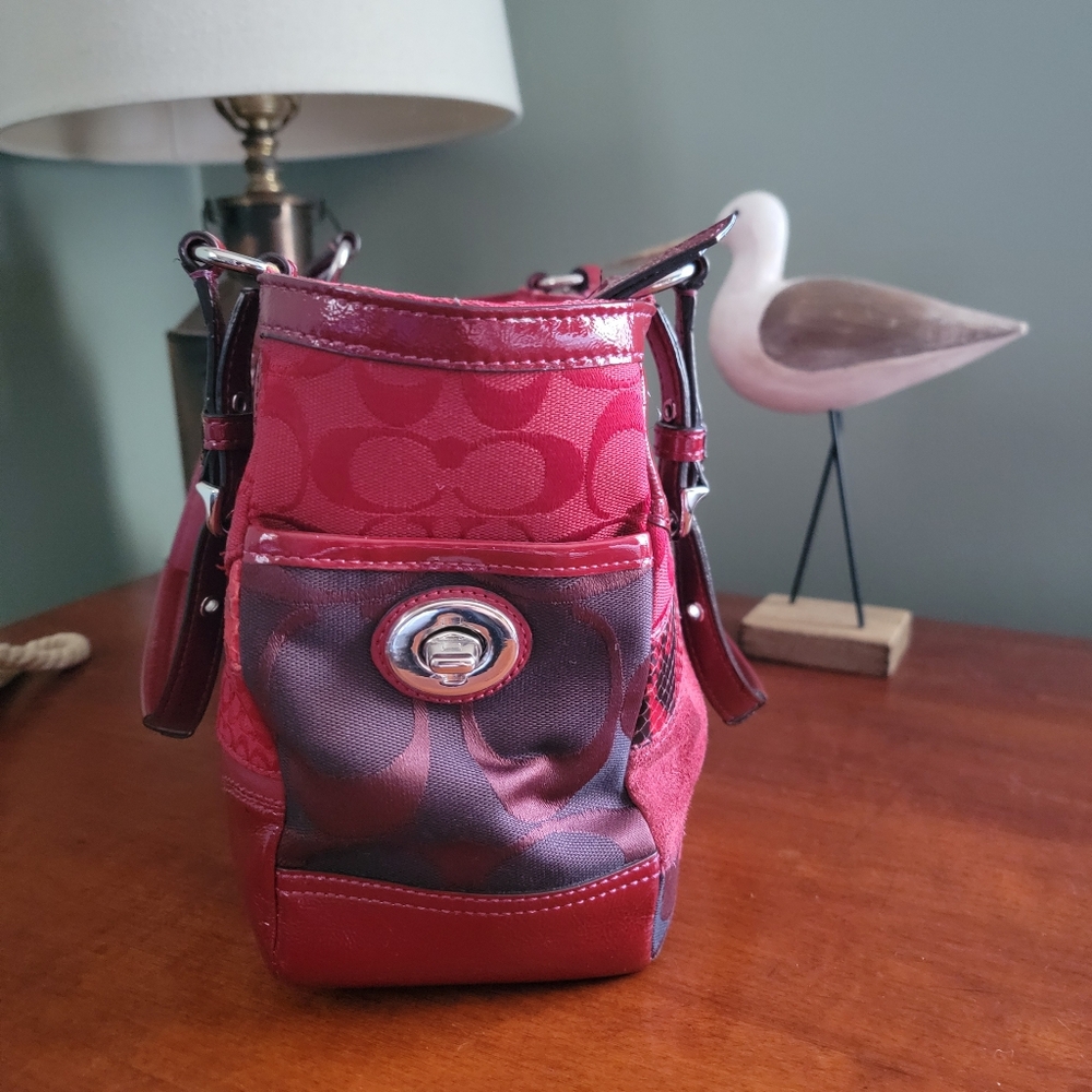 Coach F14004 Gallery Tote Red Leather Signature Jacquard Patchwork Mosaic Y2K - Picture 6 of 16